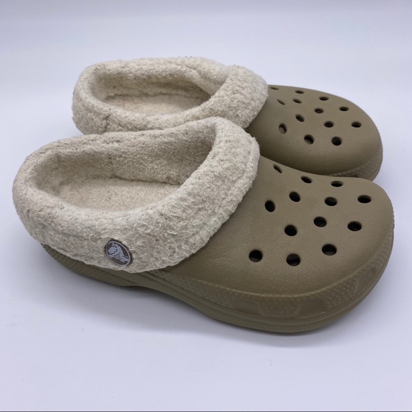 CROCS Other - Crocs Fur Lined Cream unisex clogs